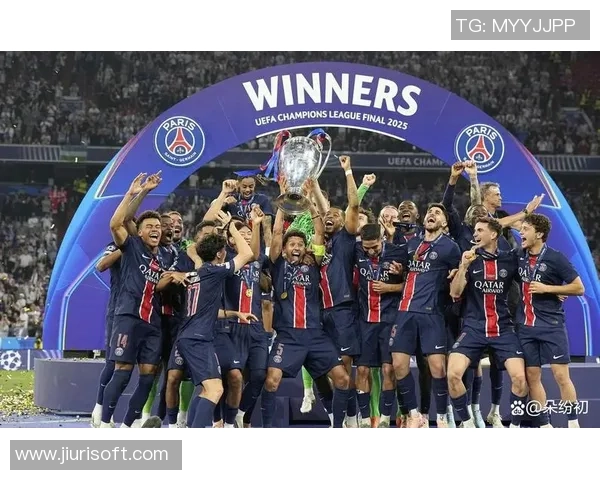 国王杯决赛精彩瞬间国米逆转皇马1-0夺冠全场沸腾 国王杯决赛精彩瞬间国米逆转皇马1-0夺冠全场沸腾