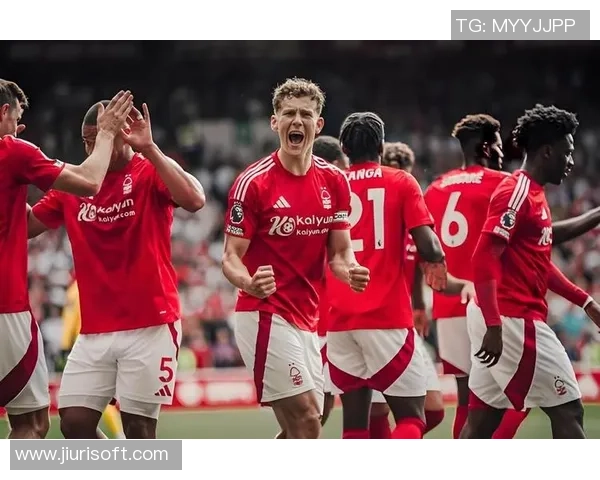 西甲焦点战热刺与那不勒斯战平赛场瞬间引发热议与数据分析