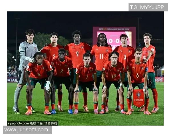 德甲激战尤文图斯与巴黎圣日耳曼战平点球大战引发全场热烈反响