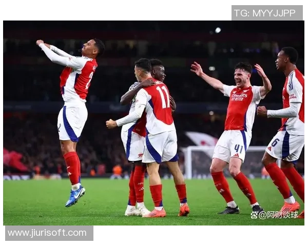 英超焦点战阿森纳与巴黎圣日耳曼握手言和转会传闻引发热议